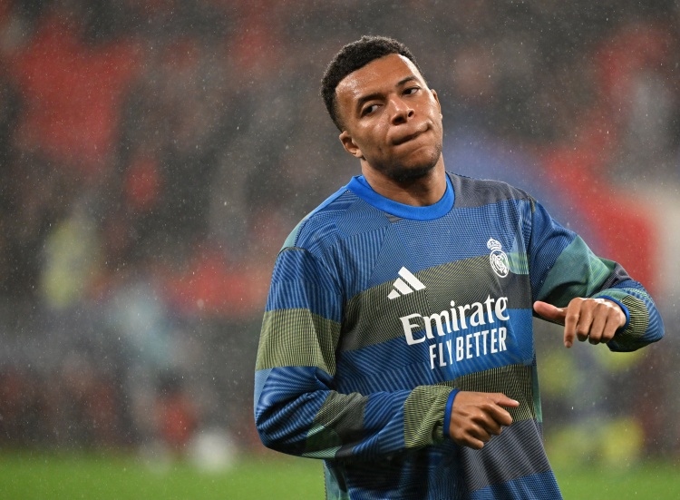 凯发k8(中国)天生赢家-队报：姆巴佩为了世界杯近期不会仓促复出，计划对曼城次回合回归