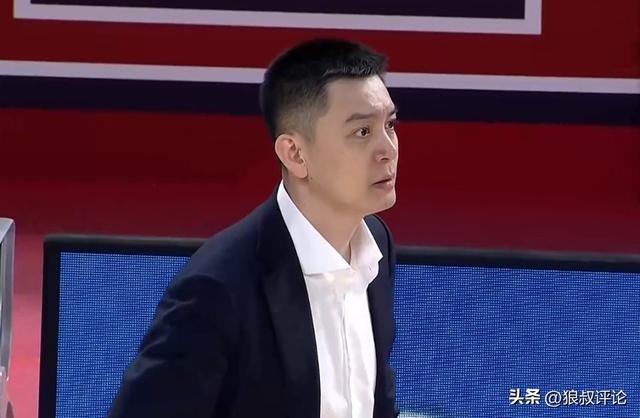 凯发k8国际-杨鸣:第四节关键球总是差一口气 这种情况连续出现大家会有点阴影